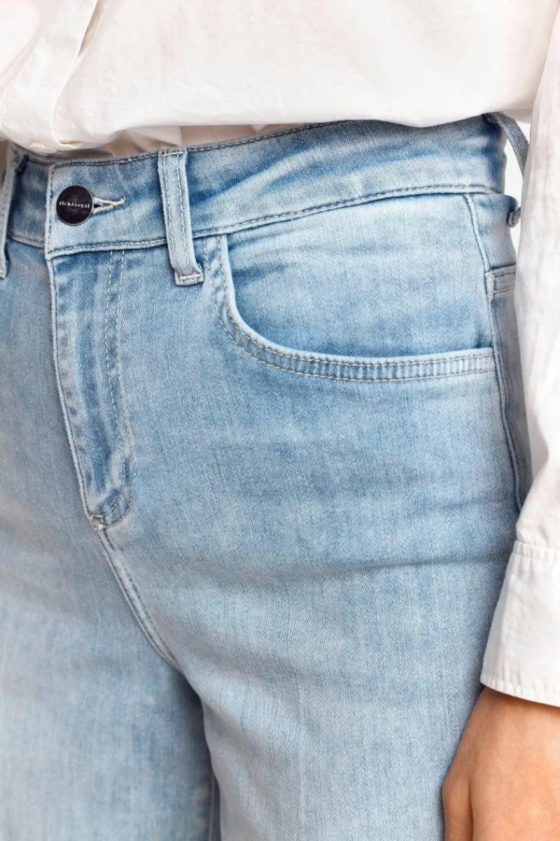 Denim<Rich & Royal Hot