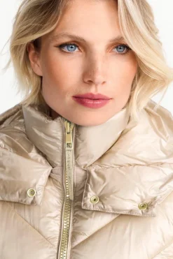 Glänzender Steppmantel<Rich & Royal Hot